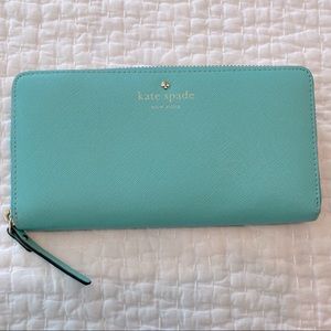 Kate Spade Continental zip around wallet